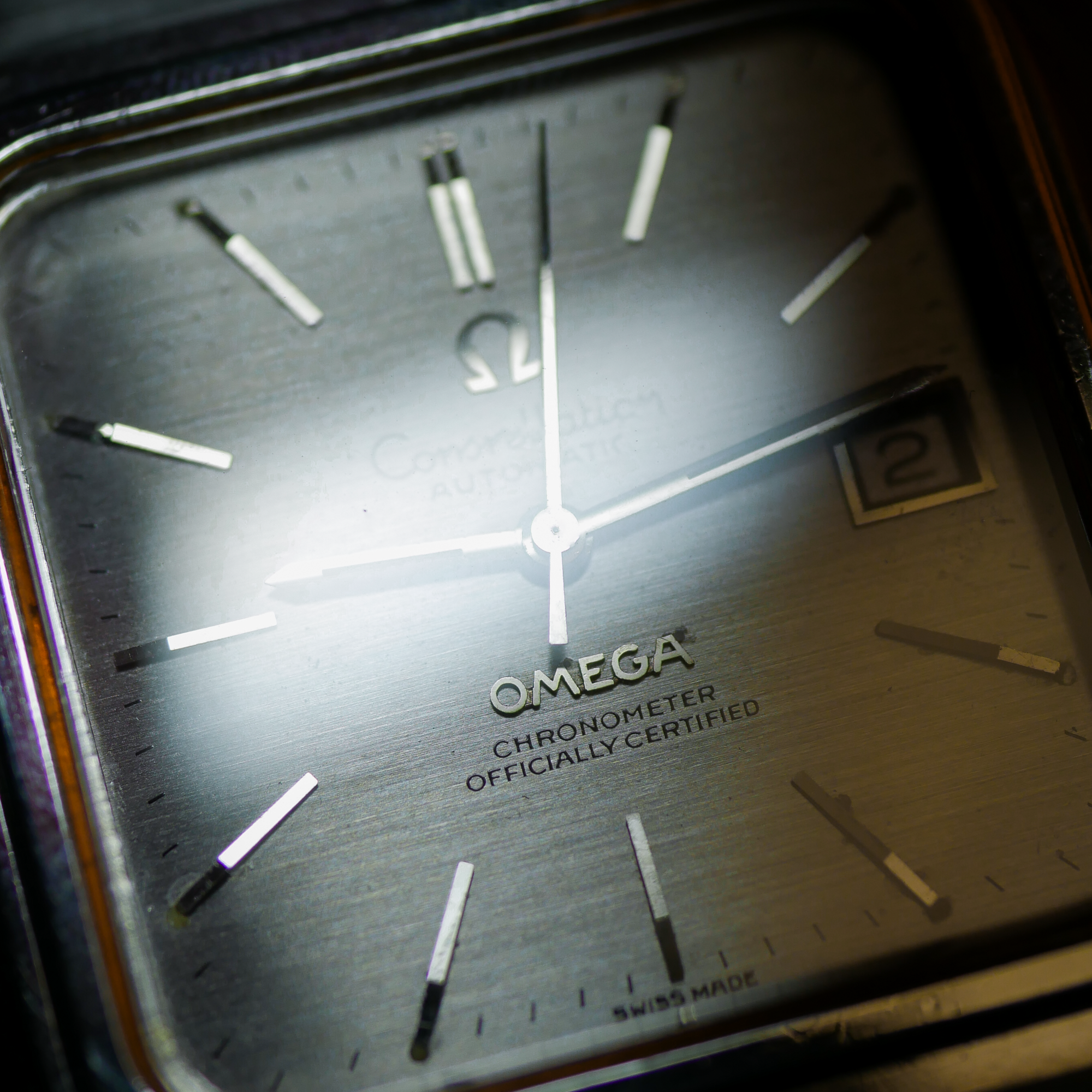 Omega: Constellation Chronometer — The 70s Integrated Icon
