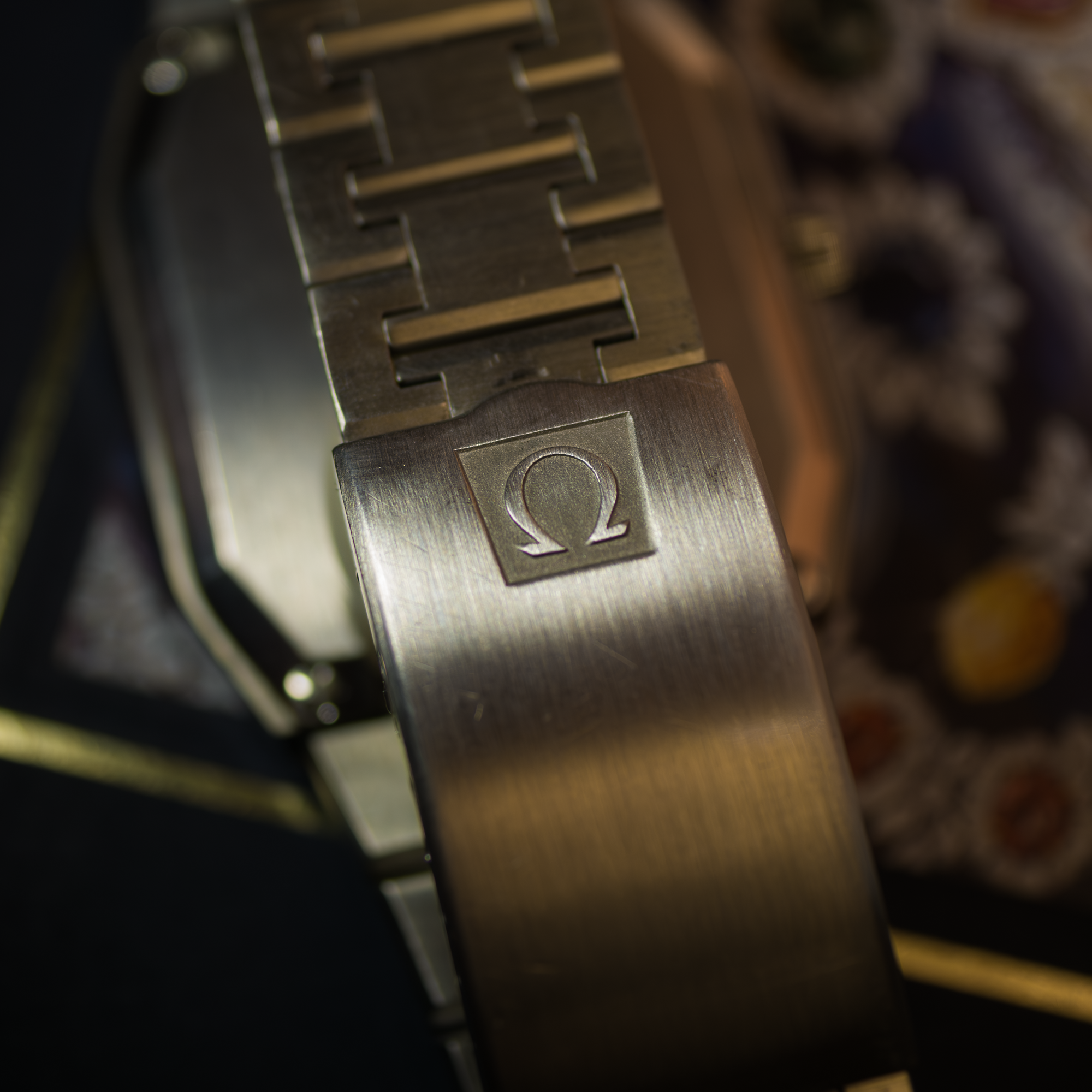 Omega: Constellation Chronometer — The 70s Integrated Icon