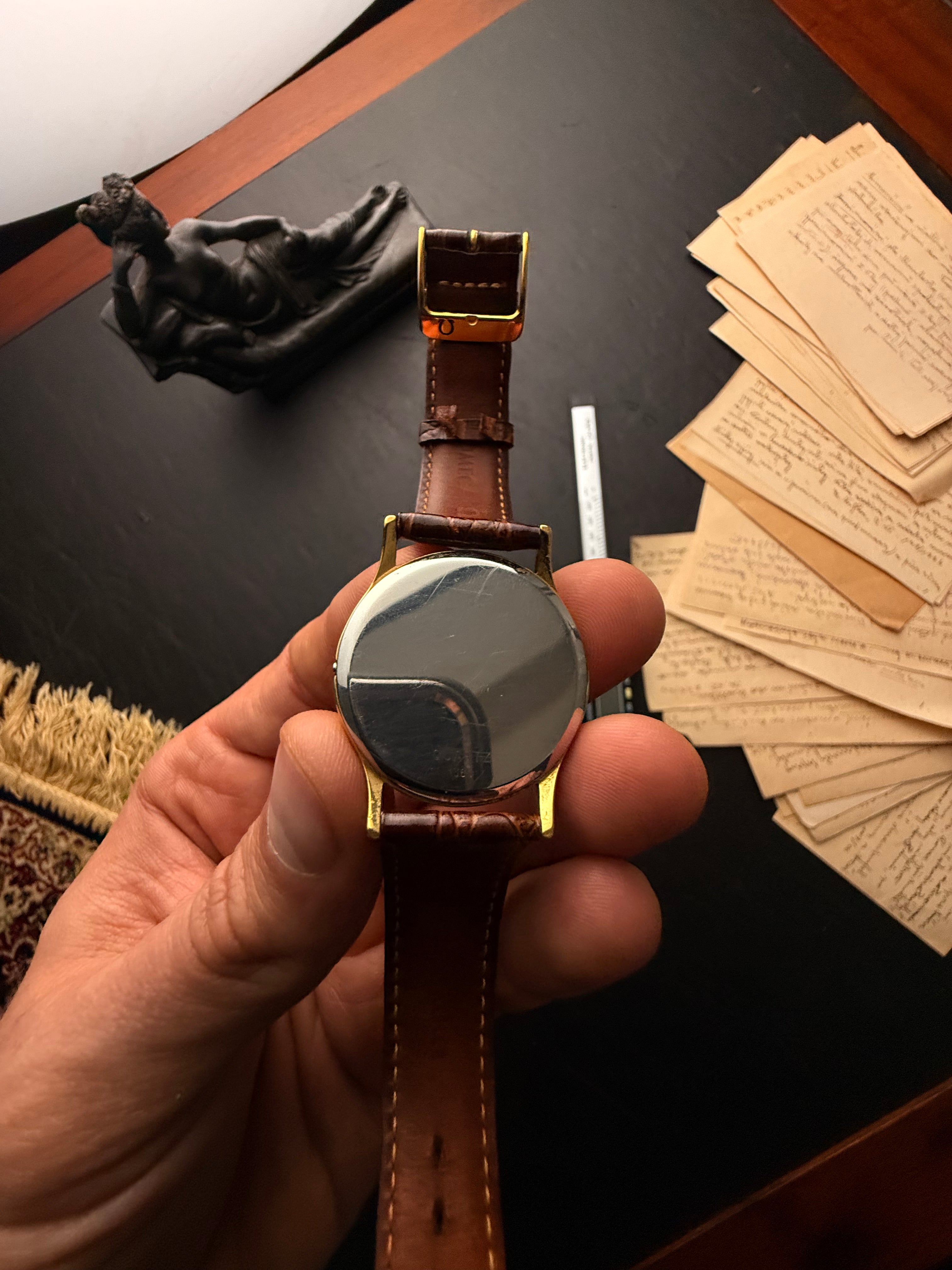 Omega: De Ville — Sophisticated Charm