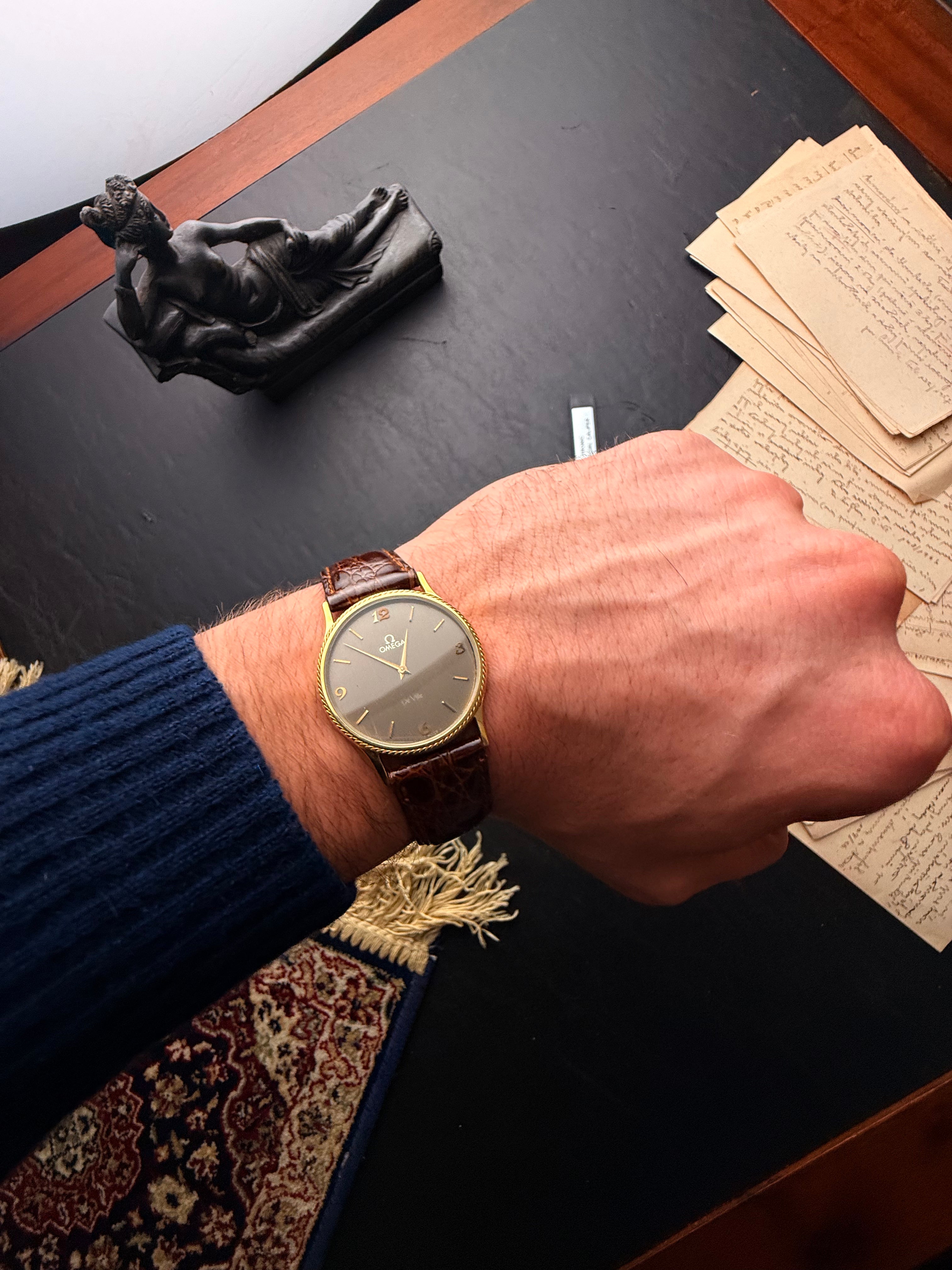 Omega: De Ville — Sophisticated Charm