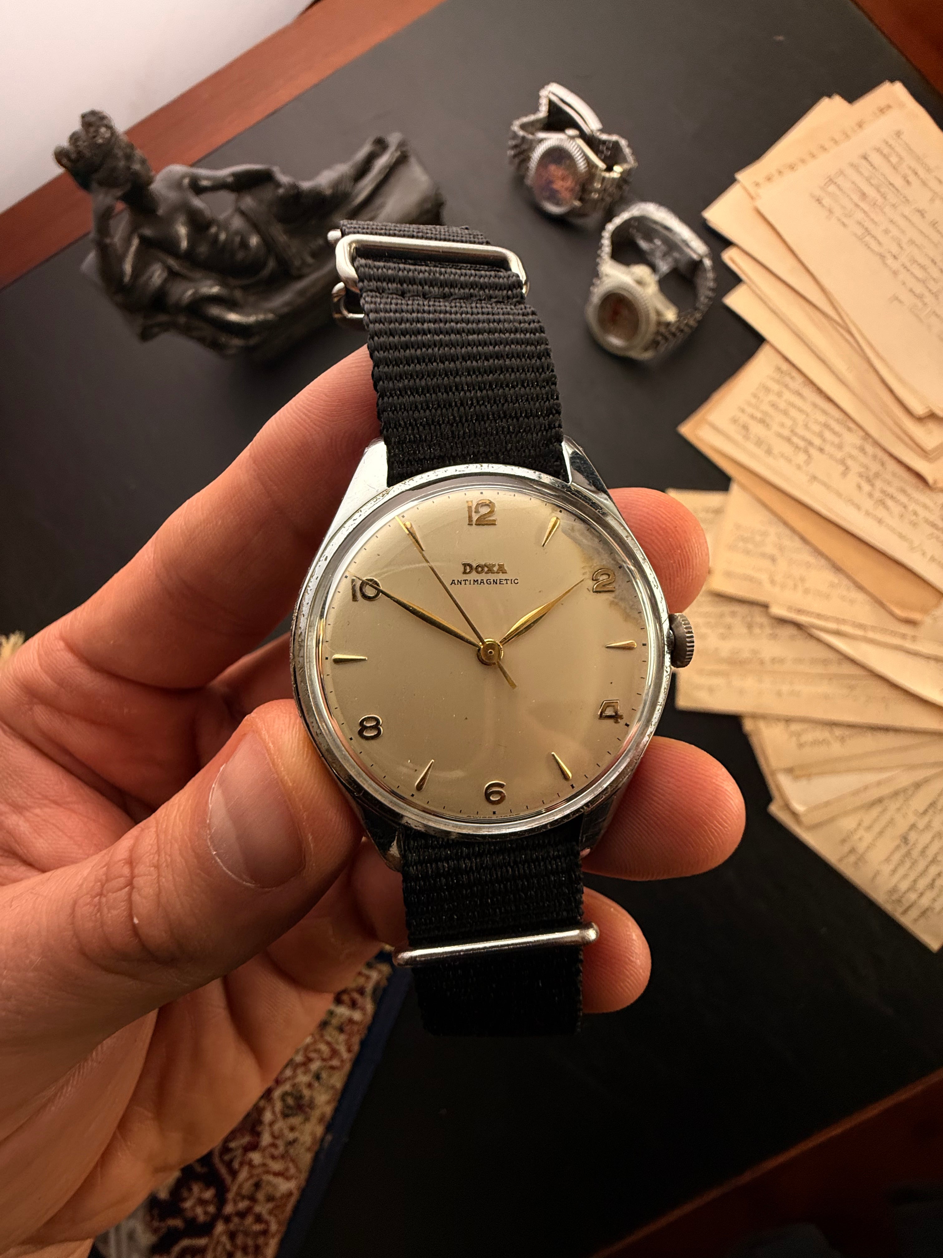 Doxa: Antimagnetic — The Jumbo Classic