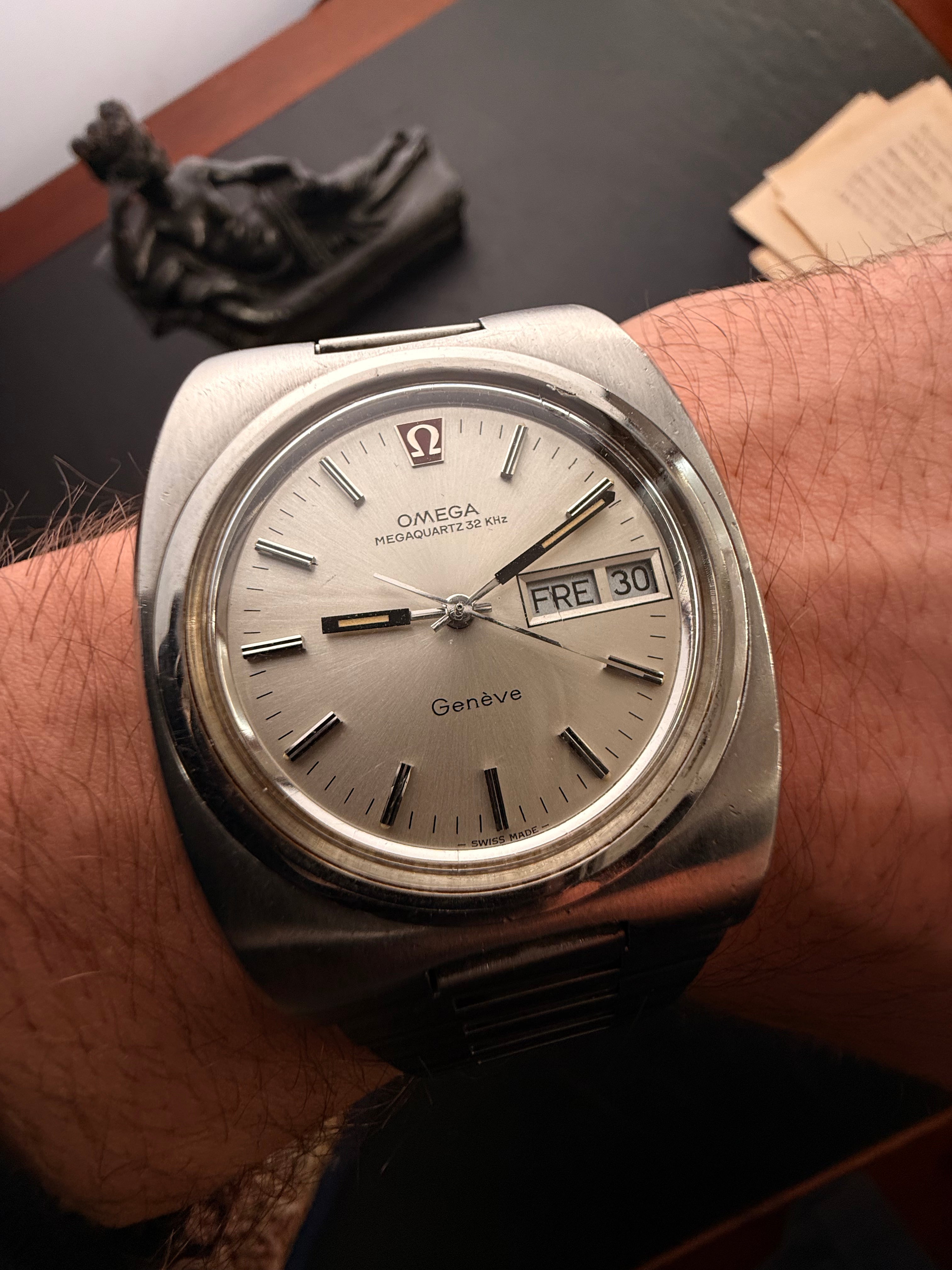 Omega: Genève Megaquartz — The 70s Icon