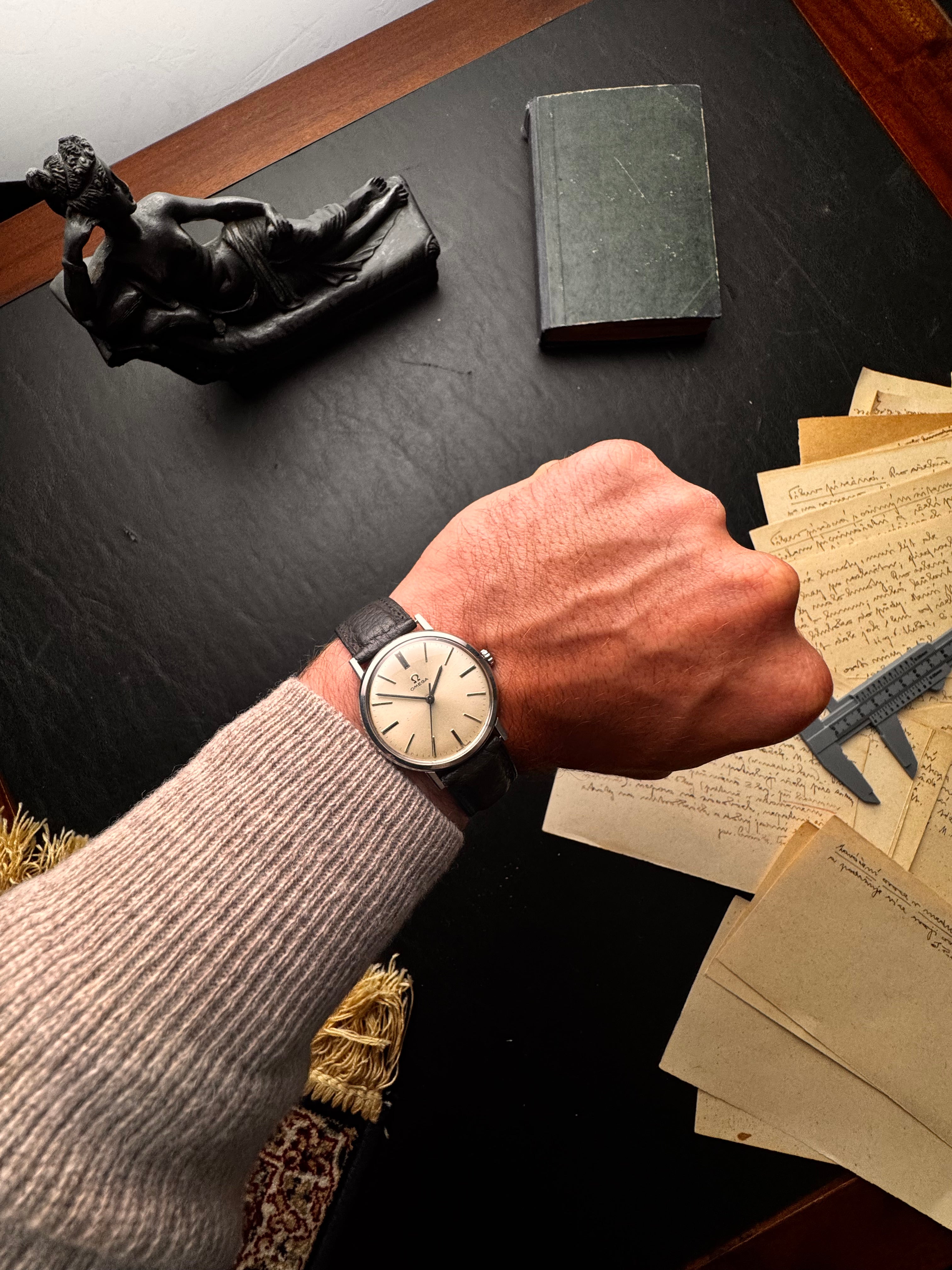 Omega Vintage Silver — Mid-Century Minimalist