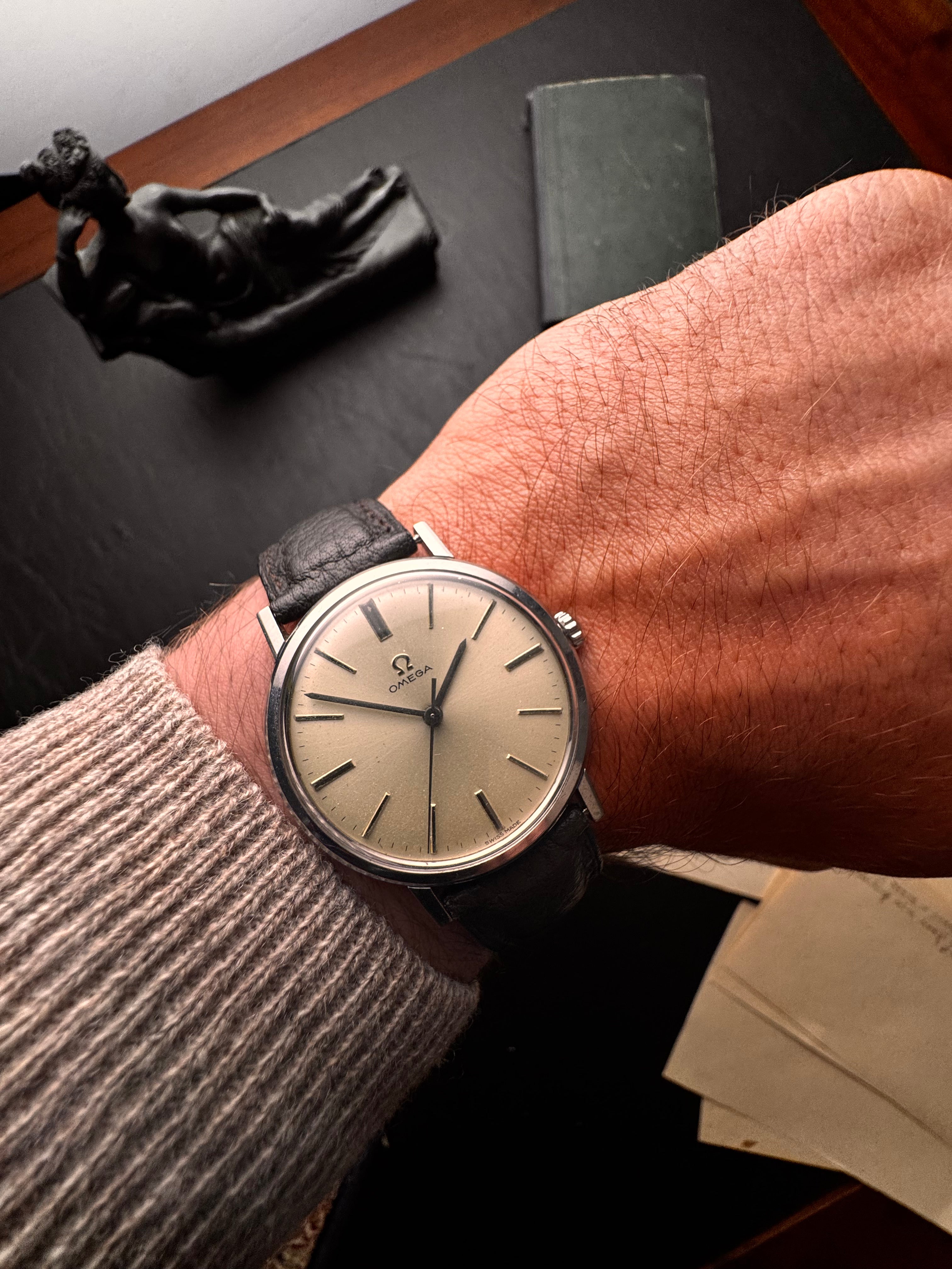 Omega Vintage Silver — Mid-Century Minimalist