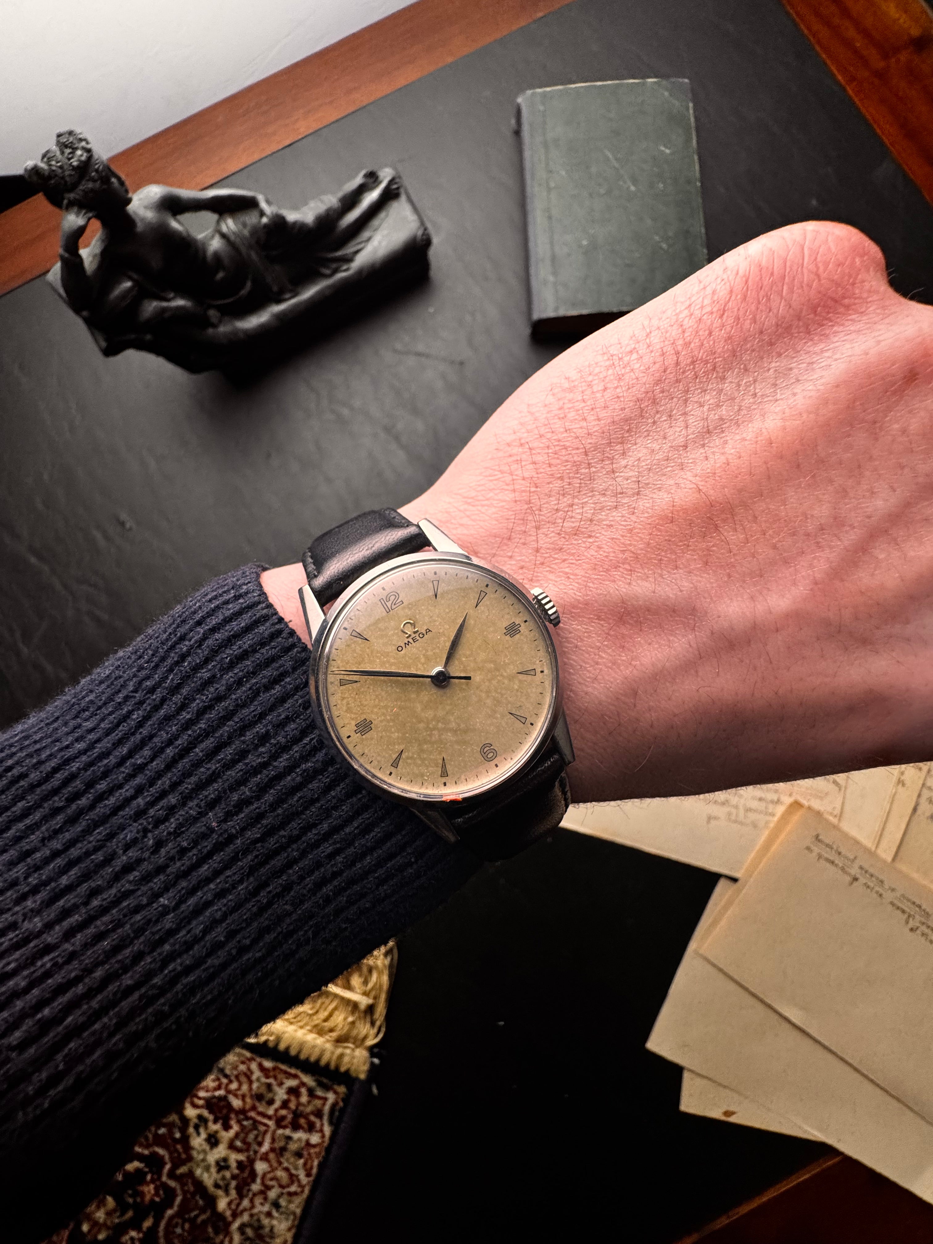 Omega Vintage Manual — "The Officer’s Standard"