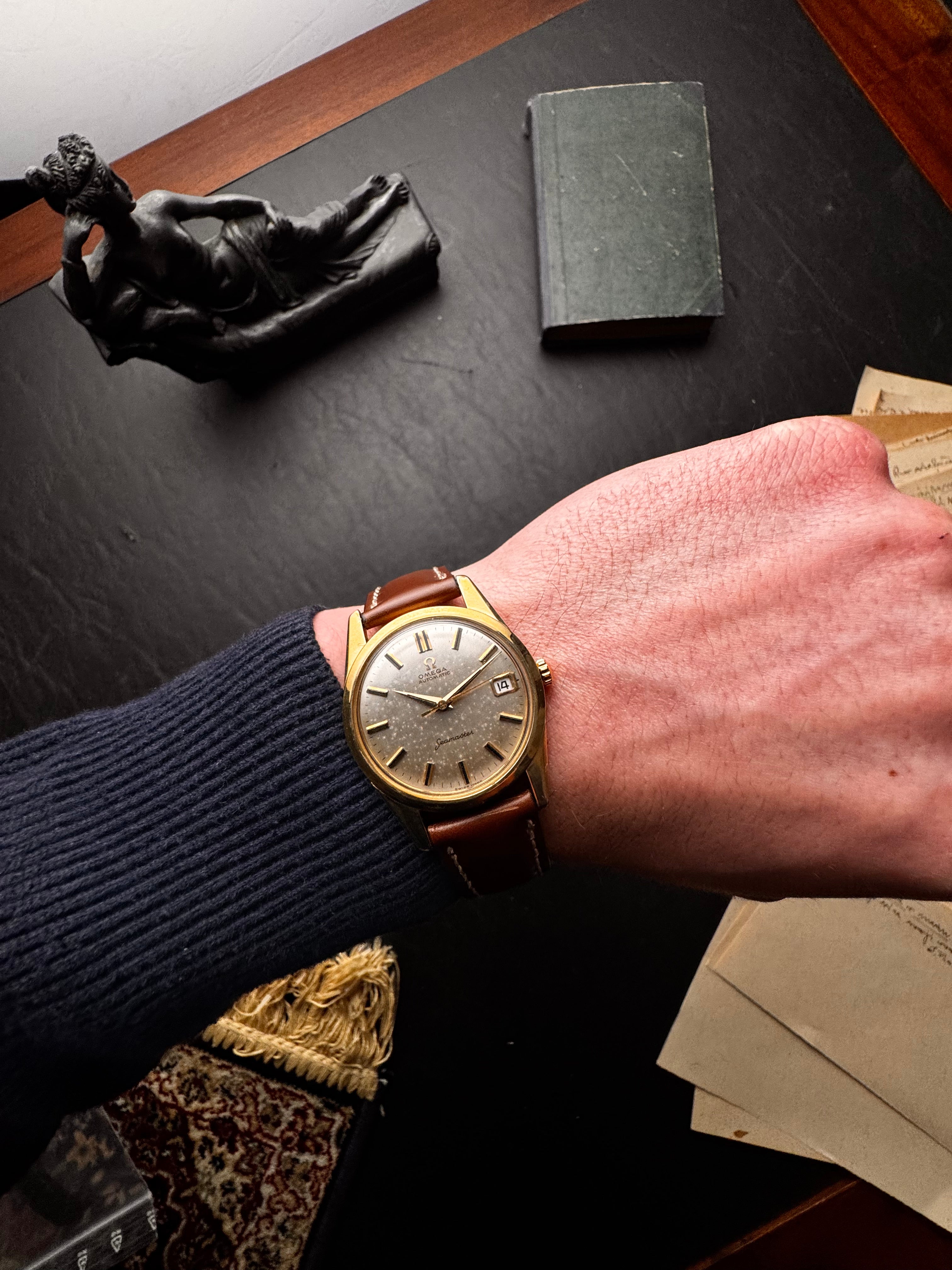 Omega Seamaster Automatic — "Golden Stardust"