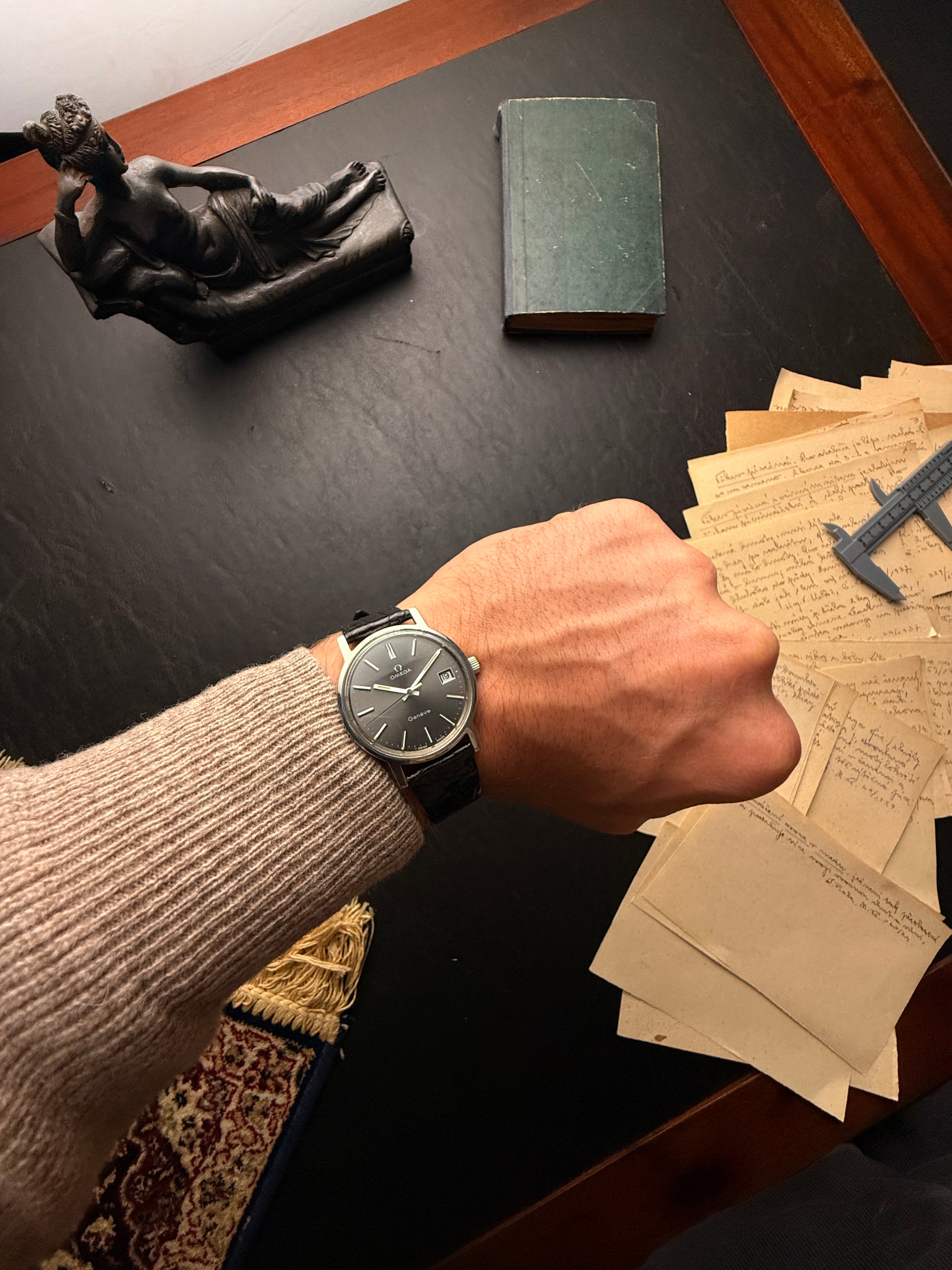 Omega Genève — Steel Graphite Elegance