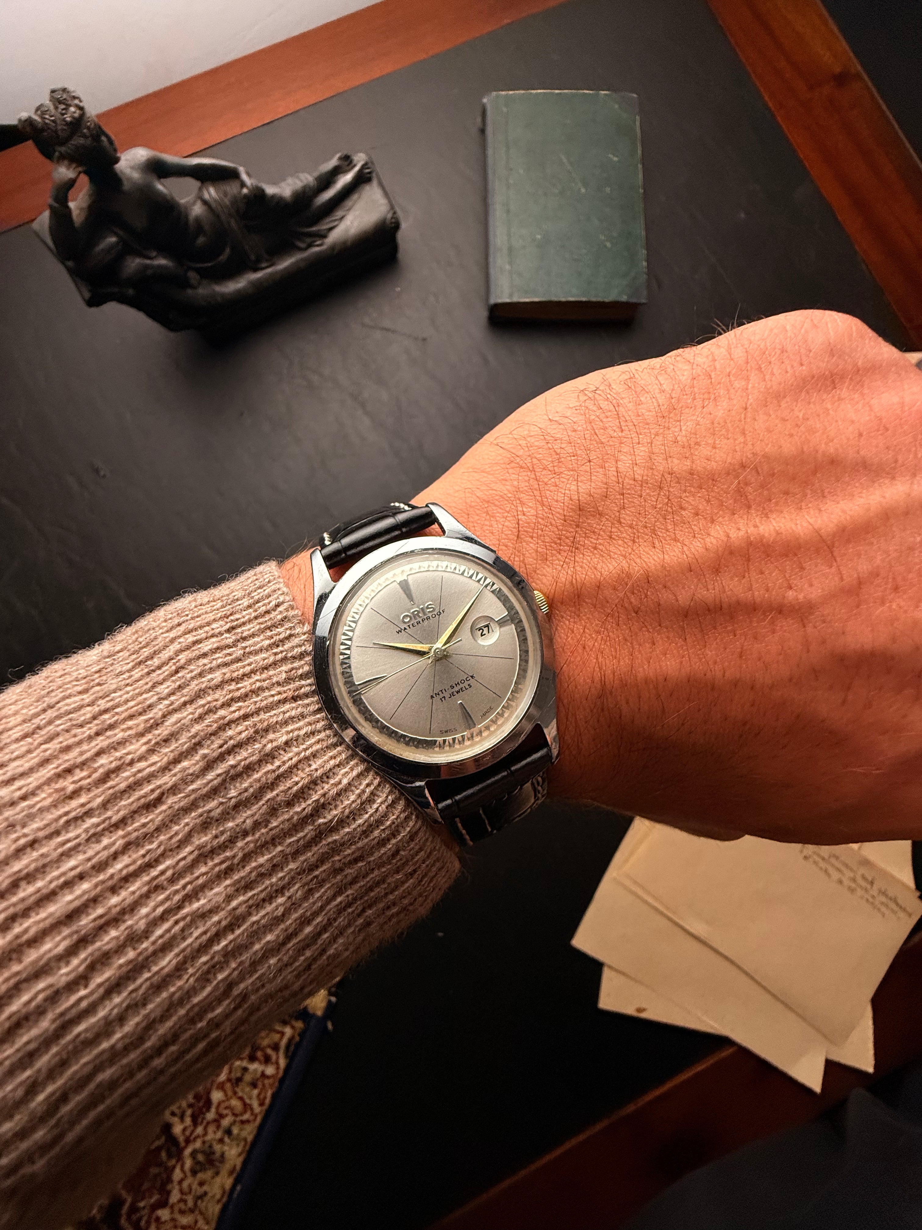 Oris Anti-Shock — Mid-Century Functionalism