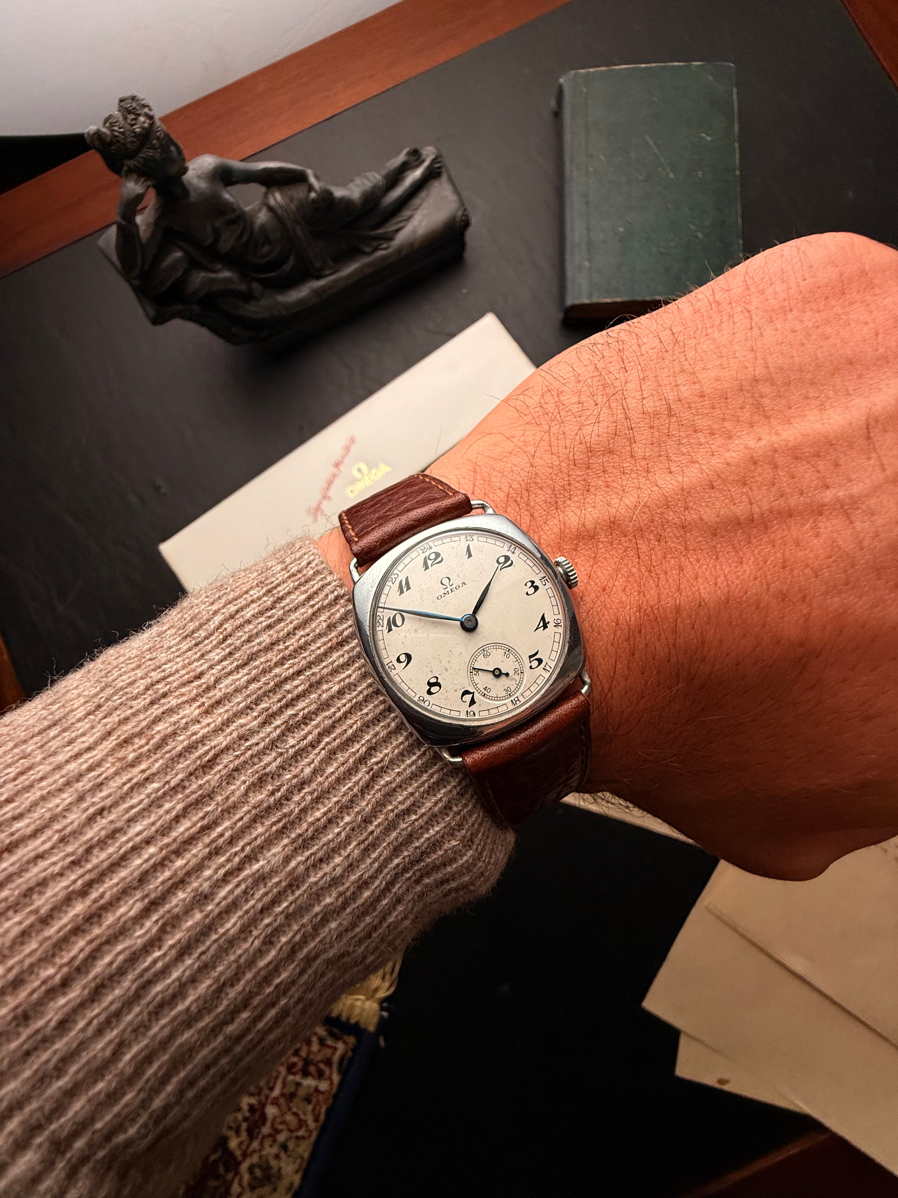 Omega Cushion — 1930s Vintage Aesthetics